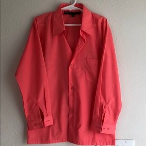 3/25✨💰💦Johnnie Lene solid dress shirt.